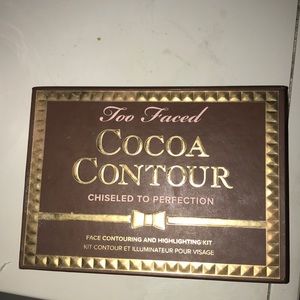 Two faced cocoa contour kit